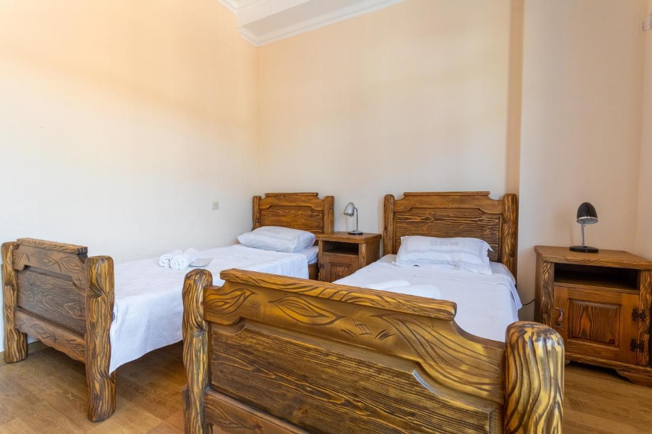 Hotel Phasis Κουτάισι Εξωτερικό φωτογραφία