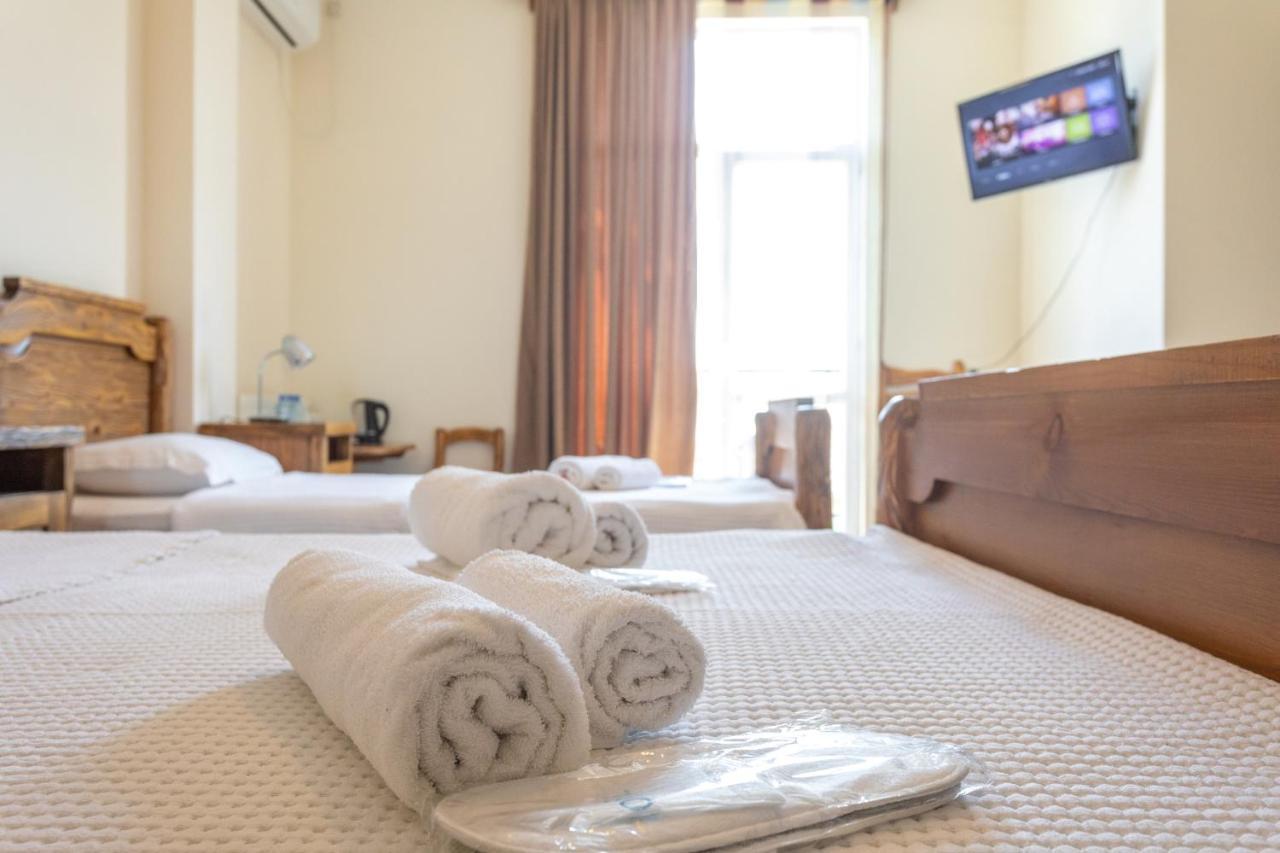 Hotel Phasis Κουτάισι Εξωτερικό φωτογραφία
