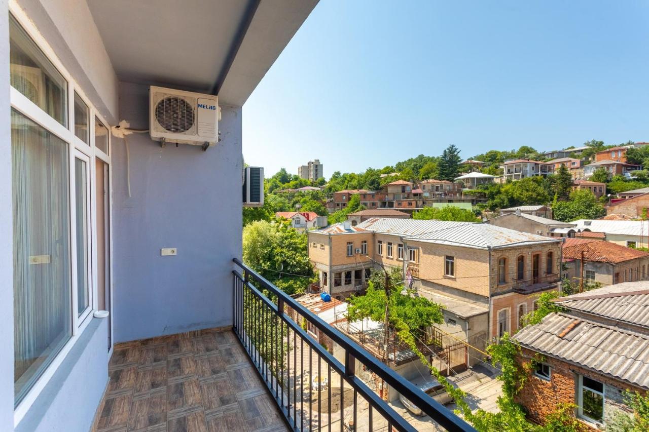 Hotel Phasis Κουτάισι Εξωτερικό φωτογραφία