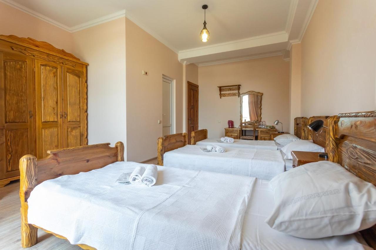 Hotel Phasis Κουτάισι Εξωτερικό φωτογραφία